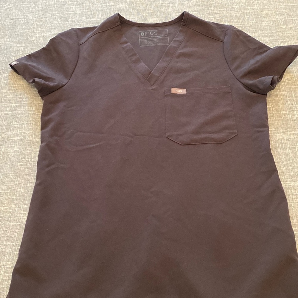 Figs Catarina Grey Single Pocket Scrub Top